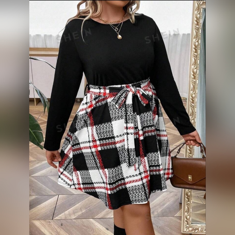 Shein Curve 4xl belted dress black white red plaid